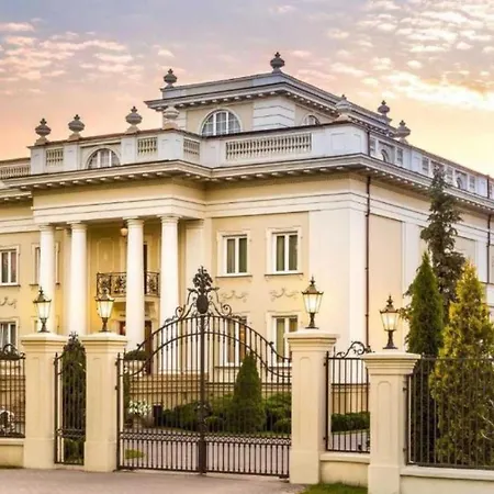 Palacyk Business & Θέρετρο 4*