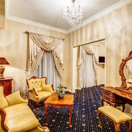 Pałacyk Business&spa Ośrodek wypoczynkowy 4*